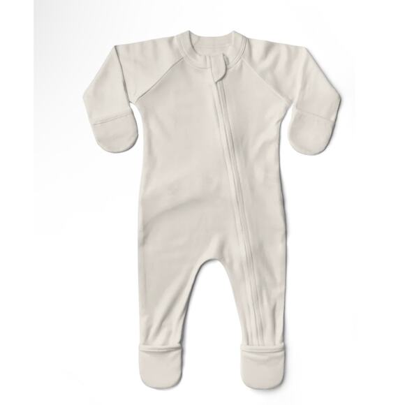 Goumi GROW WITH YOU FOOTIE | cloud NWT 9-12 months - Picture 1 of 3